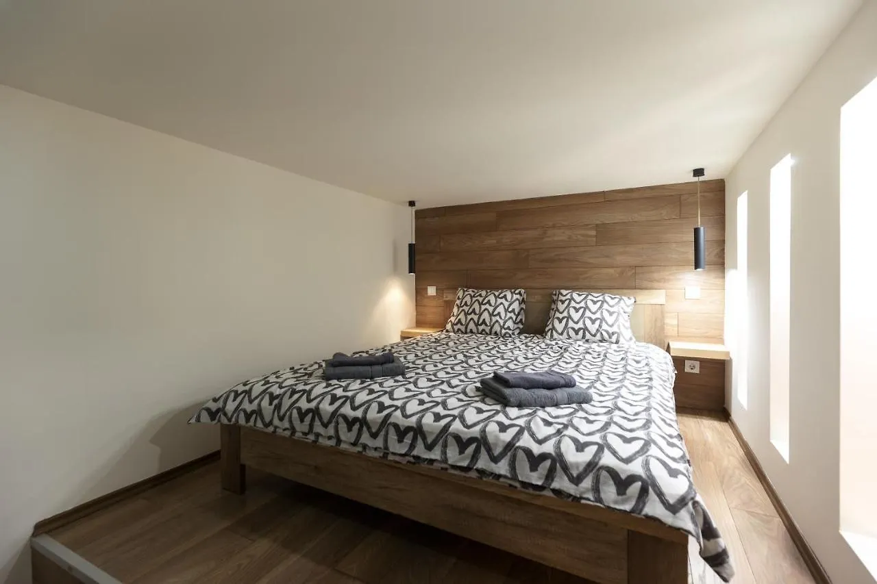 Kazinczy 10 Apartment With 3 Bedrooms Budapest 0*,  Hungary